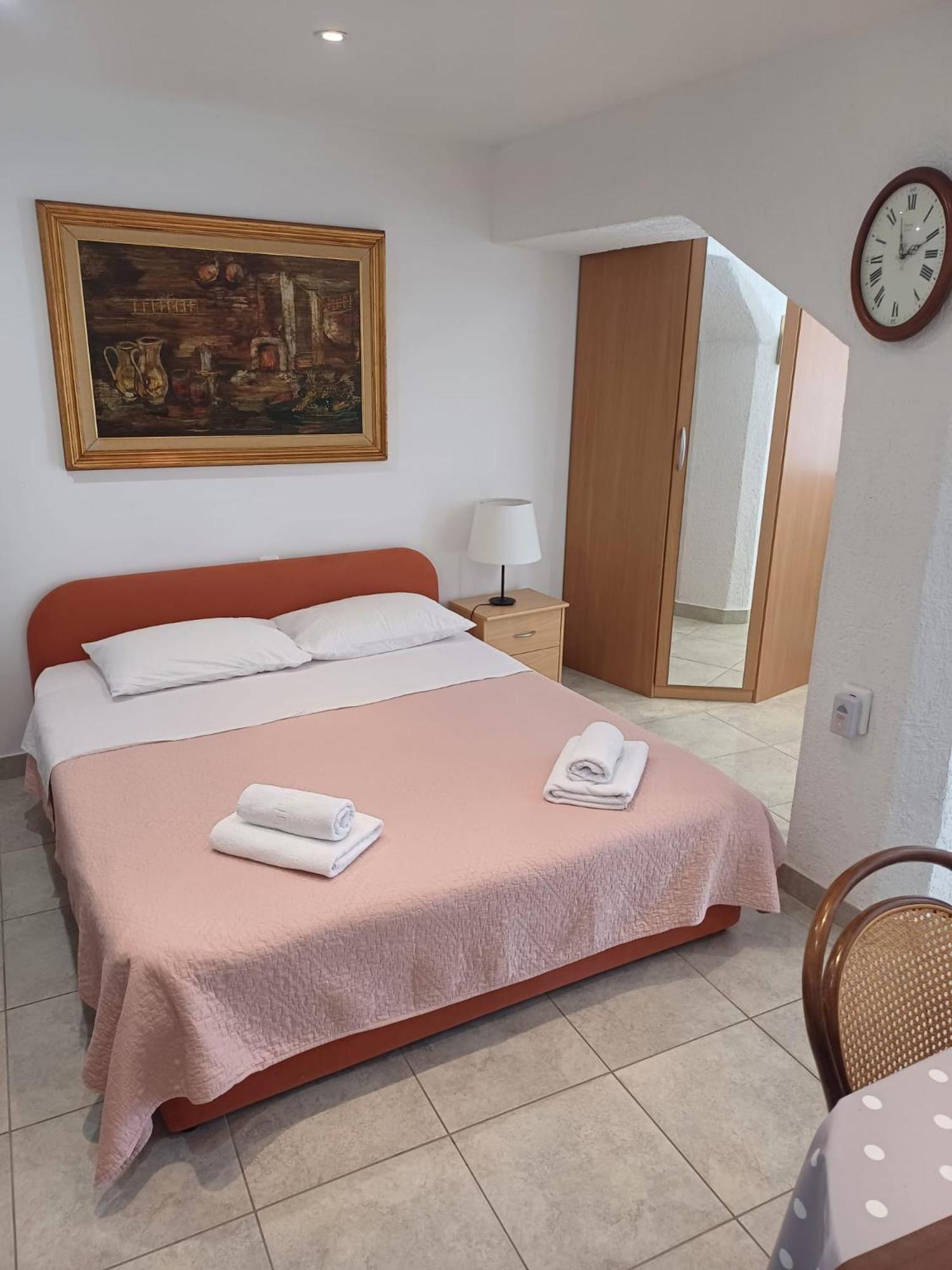 Apartment Bauk Draga Bašćanska Esterno foto